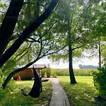Reetdachhaus Fuer Erholsamen Familienurlaub By Interhome בית נופש