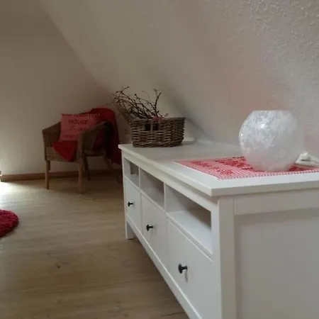 Reetdachhaus Fuer Erholsamen Familienurlaub By Interhome * Norderfriedrichskoog