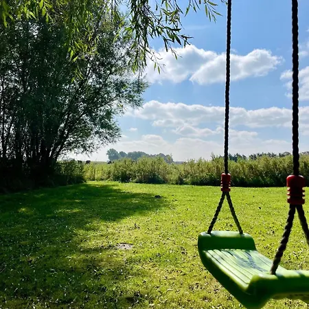 Reetdachhaus Fuer Erholsamen Familienurlaub By Interhome Norderfriedrichskoog